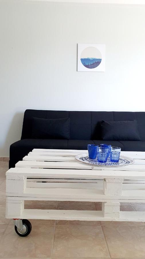Paralía Seaside Luxury Suites By Sarigianni מראה חיצוני תמונה