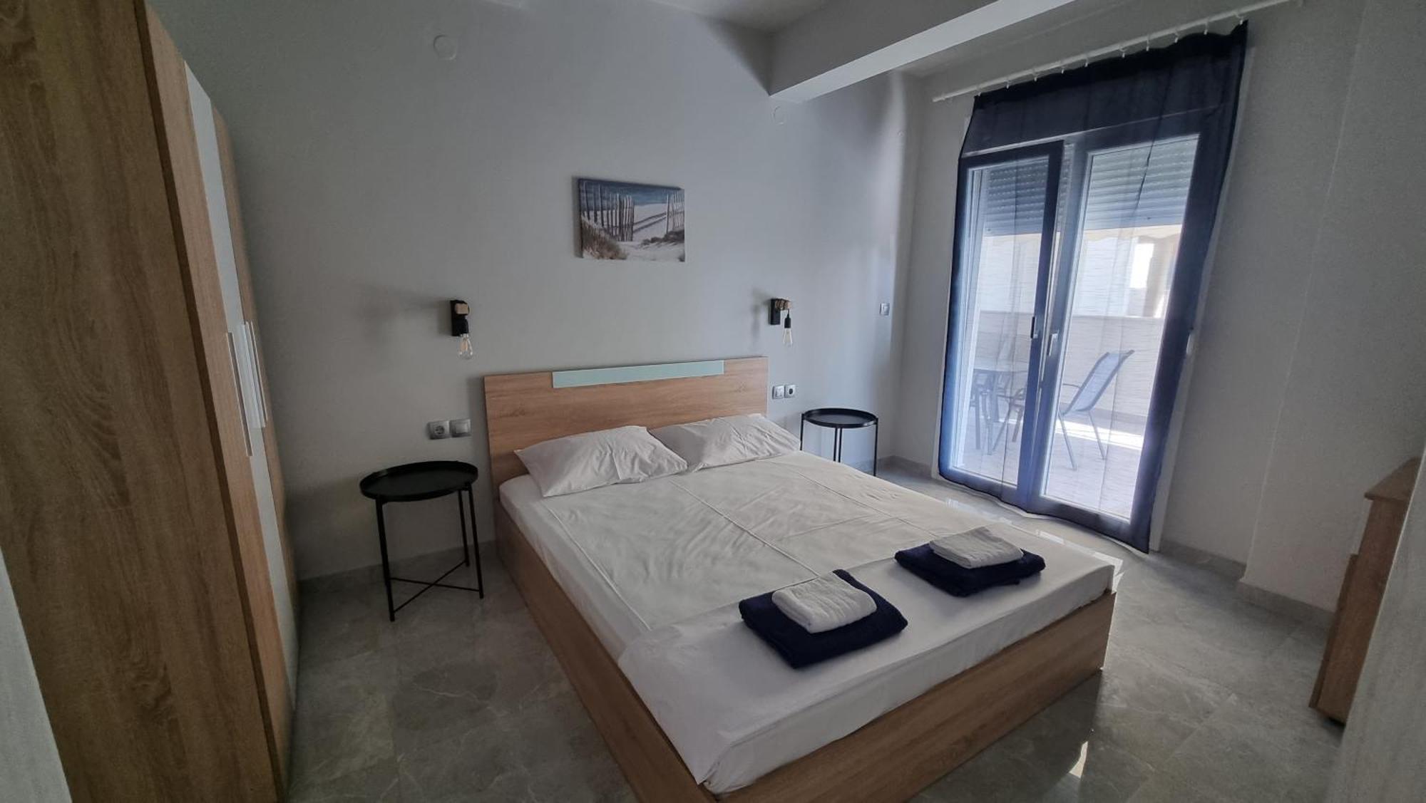 Paralía Seaside Luxury Suites By Sarigianni מראה חיצוני תמונה